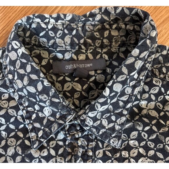 Croft & Barrow XL Mens Black & Gray Leaf Print Button-Up Short Sleeve Shirt - Picture 3 of 5